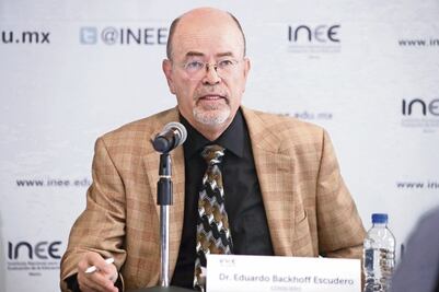 De  perfil técnico alto y político, bajo: analistas 