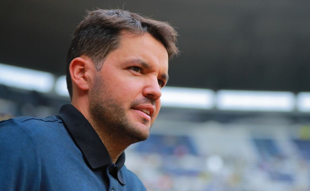 Nicolás Larcamón en un partido del Puebla - FOTO: Imago7