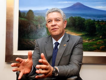 EPN propondrá a Penchyna como director del Infonavit