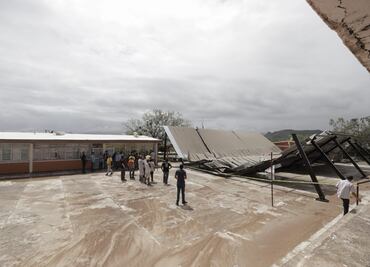 Tormenta tropical Ileana destruye la escuela primaria “Justo Sierra” en Guasave