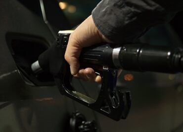 Consumidores de gasolina Premium pasarán Navidad "descobijados" y recibirán Año Nuevo sin subsidio