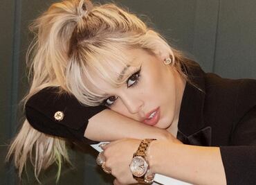 La chamarra de Danna Paola está en tendencia y es perfecta para el frío