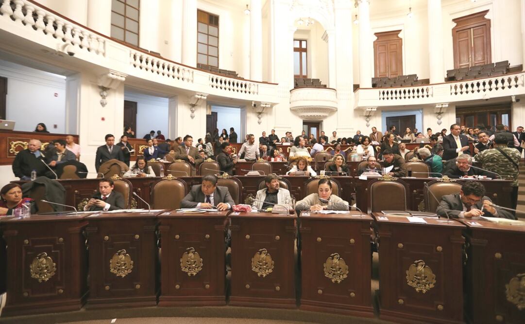 Desde tribuna, los asambleístas coincidieron en que no es momento de echar culpas a candidatos, partidos políticos o jefes delegacionales (Foto: Archivo / EL UNIVERSAL)