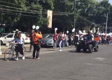 Vecinos marchan exigiendo justicia por caso de Ingrid Alison en Tlatelolco