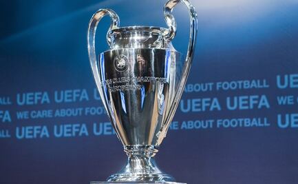UEFA aplaza finales de Champions League y Europa League por Covid-19