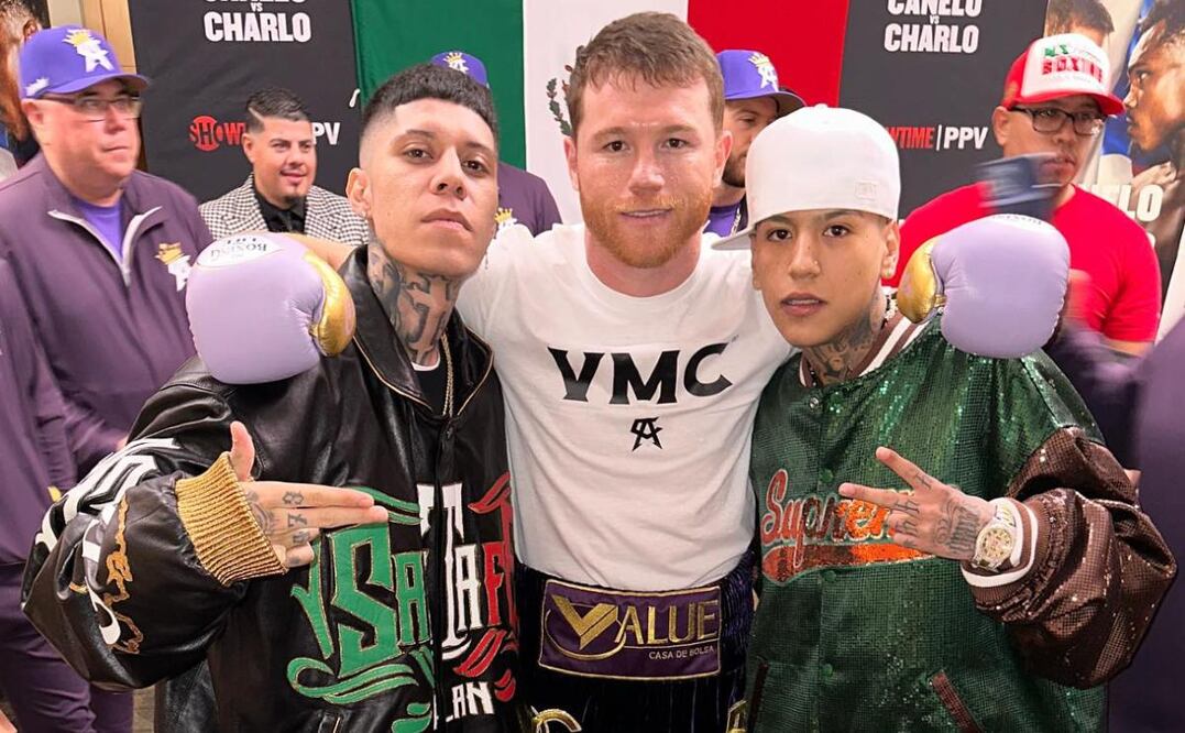 Santa Fe Klan, Canelo y Tornillo en la pelea del pasado sábado en arena T-Mobile en Las Vegas, Estados Unidos.  / Foto: Instagram.