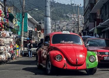 FOTOS: “Vochotaxis” sin regularización y en malas condiciones en Gustavo A. Madero