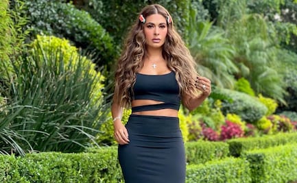 Galilea Montijo se proclama como reina de estilo con micro top estampado