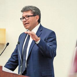 Monreal va por ley de extinción de dominio