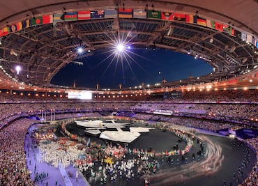 La espectacular ceremonia de clausura de París 2024; Los Ángeles 2028 recibe la estafeta