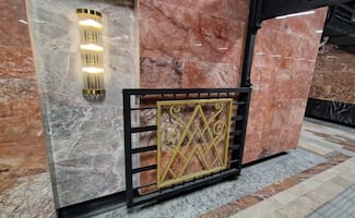 Bellas Artes de la Línea 2 estrena nuevo elemento; división de vagones luce más artística