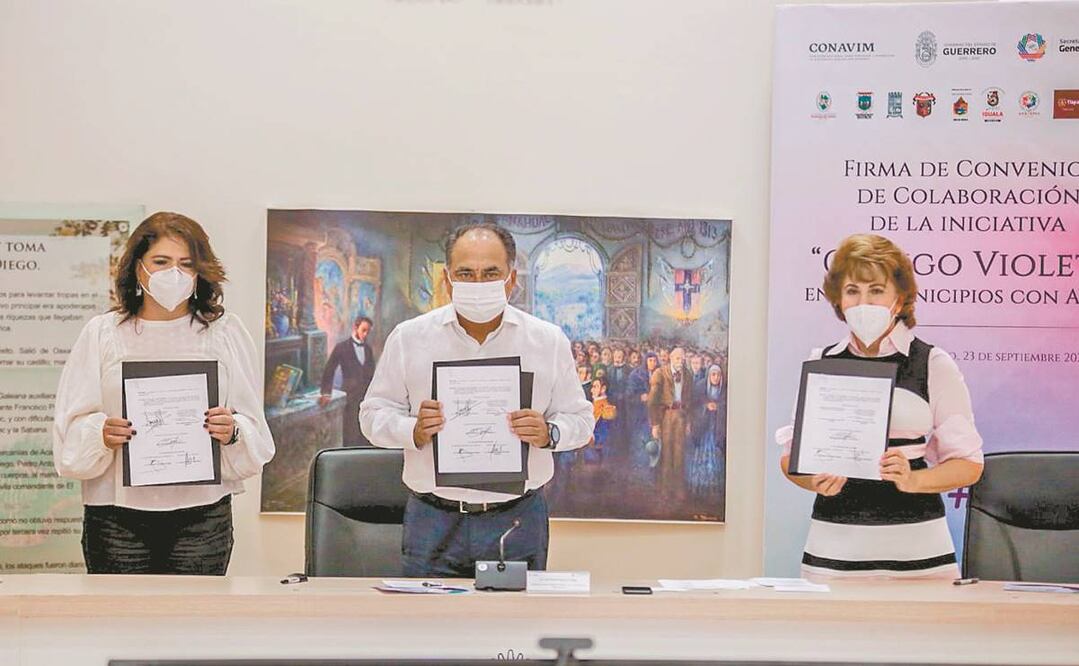 El gobernador, Héctor Astudillo Flores, llamó a aprovechar el uso de la tecnología para defender los derechos humanos de las mujeres. Foto: Especial