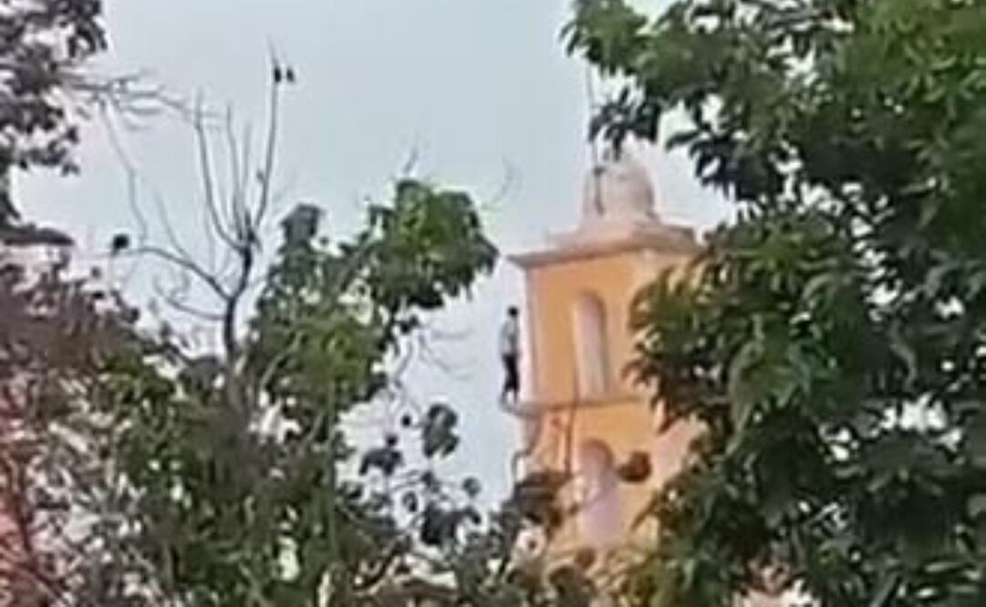Hombre intenta quitarse la vida al saltar de iglesia en Yucatán (06/08/2025). Foto: Especial