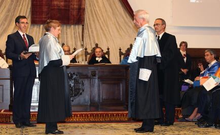 Literatura hace ciudadanos descontentos pero más libres: Vargas Llosa