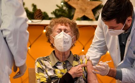 Alemania amenaza con demandar a laboratorios por retrasos en entrega de vacunas