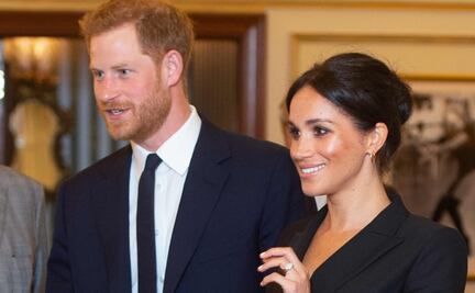 ¿Meghan Markle rompe el protocolo con un minivestido?