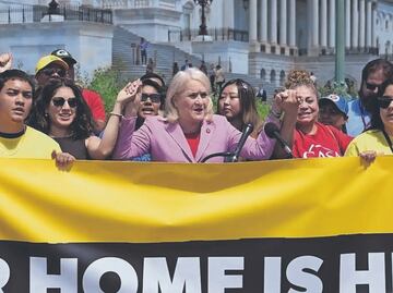 Nos están persiguiendo, acusan los dreamers en Estados Unidos