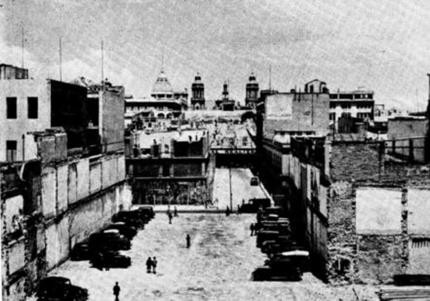 La controversial Avenida 20 de Noviembre