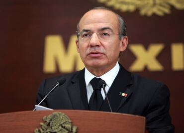 “Ya no tienen la fuerza”: Felipe Calderón señala “acarreo” ante marcha de AMLO