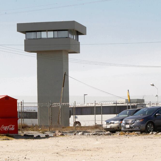 Eugenio Hernández fue trasladado vía aérea del Centro de Ejecución de Sanciones de Ciudad Victoria al penal federal de El Altiplano. ARCHIVO EL UNIVERSAL