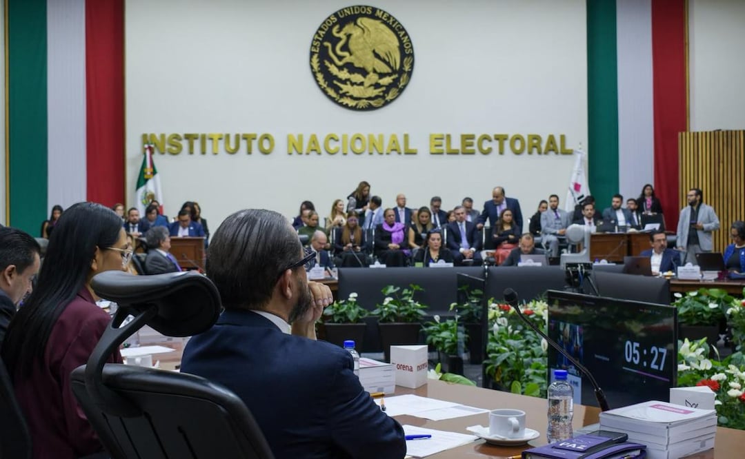 Arranca la sesión extraordinaria del Consejo General del INE para el Proceso Electoral 2026-2027 (10/09/2026). Foto: Santiago Cadena / EL UNIVERSAL