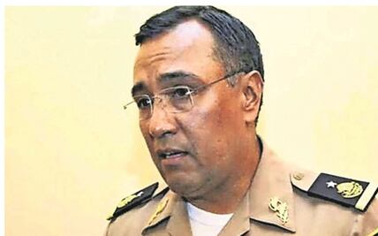 Ordenan a UIF desbloquear cuentas del general Eduardo León Trawitz