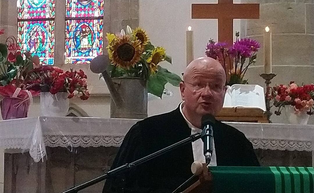 El pastor Daniel Boessenbacher. Foto: Facebook @DanielBoessenbacher