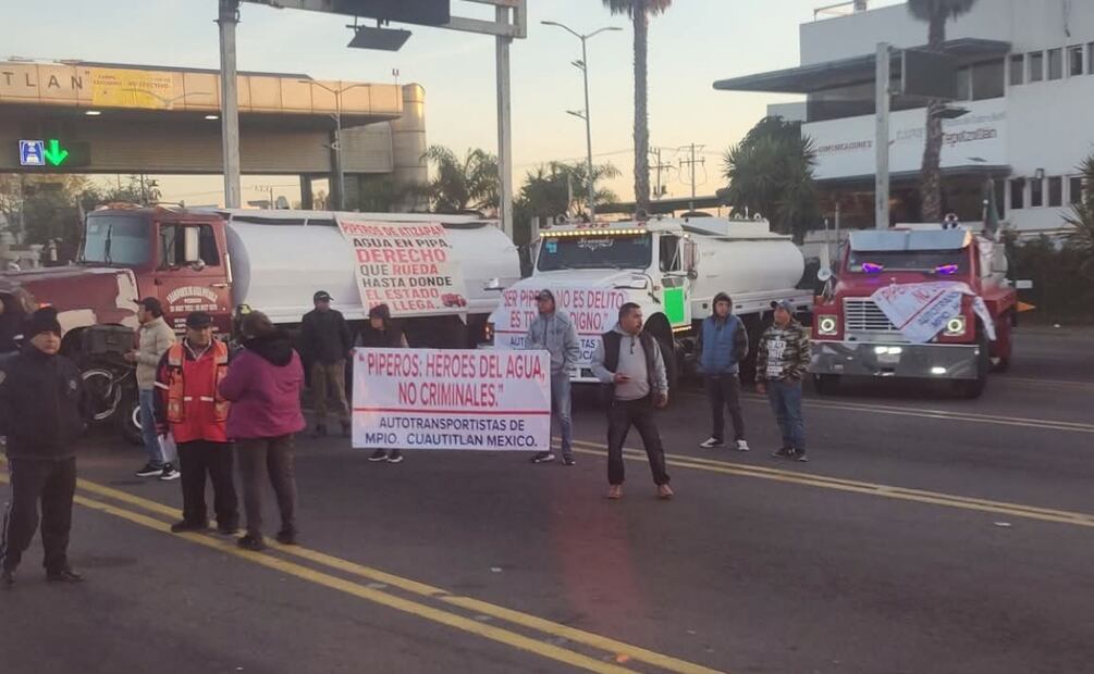 Megabloqueo de piperos en el Valle de México provoca afectaciones viales: rutas alternas para evitar el tráfico. Foto: Gisela González