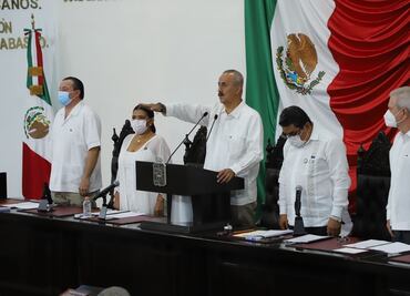 Carlos Merino toma protesta como gobernador interino de Tabasco