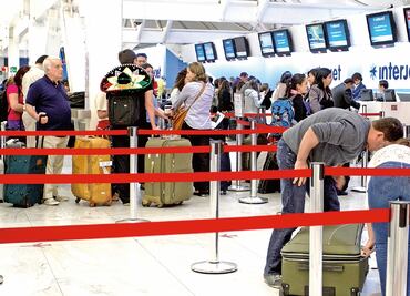 ¿Viajas al extranjero? AICM intensifica revisiones a pasajeros en salas de última espera