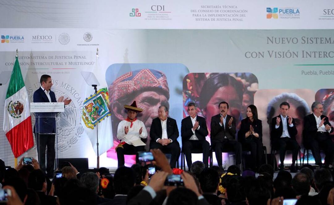 El documento fue firmado por Osorio Chong, Arely Gómez, Aurelio Nuño, Luis María Aguilar, Nuvia Mayorga y Rafael Moreno Valle. (Foto: Especial)