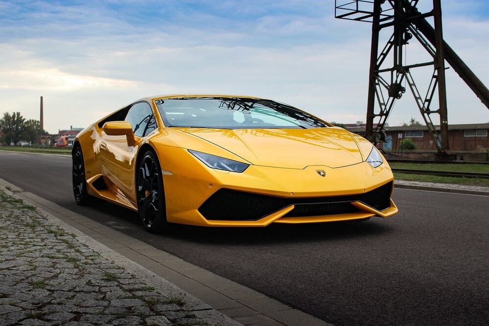 Los gastos de mantenimiento aumentan el costo total de un Lamborghini / Foto: Pixabay