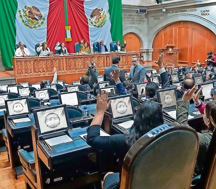 Morena, PT y PVEM lograron mayoría de curules locales. Foto: Archivo | El Universal