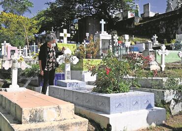 Vuelven a los panteones en América Latina pero con restricciones