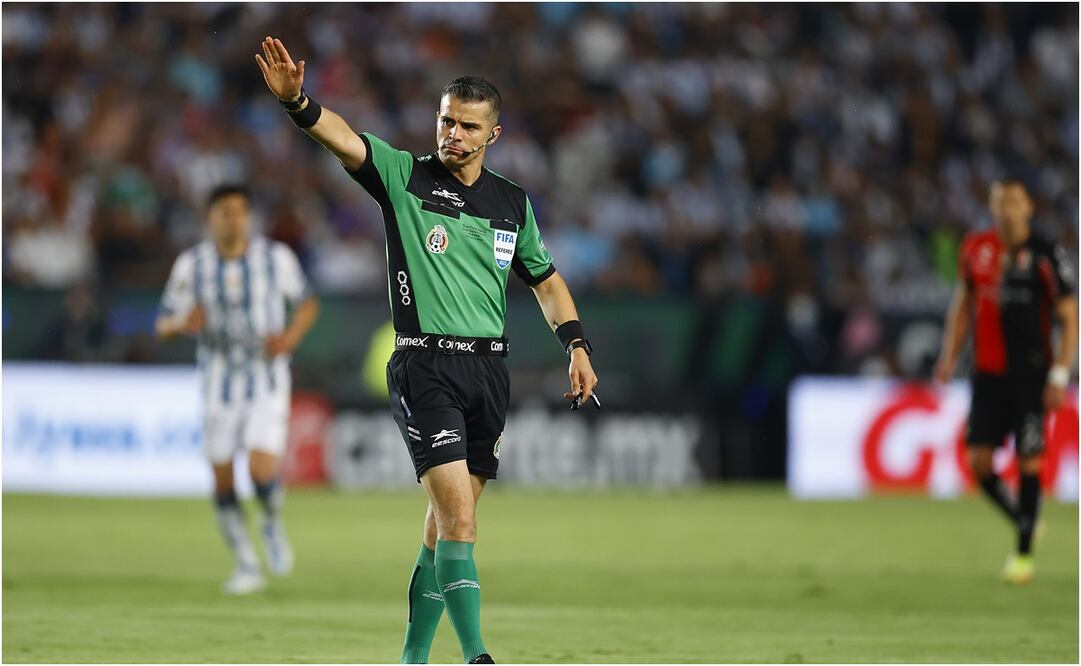 El arbitraje perjudicó al Pachuca