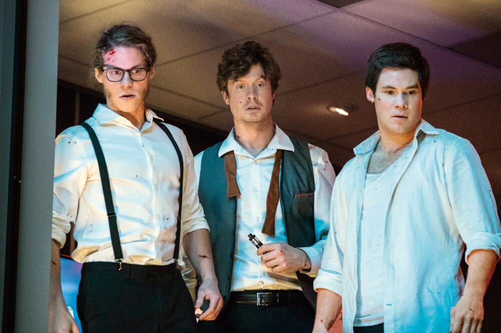 Adam DeVine, Anders Holm y Blake Anderson protagonizan el filme. (FOTOS: NETFLIX)