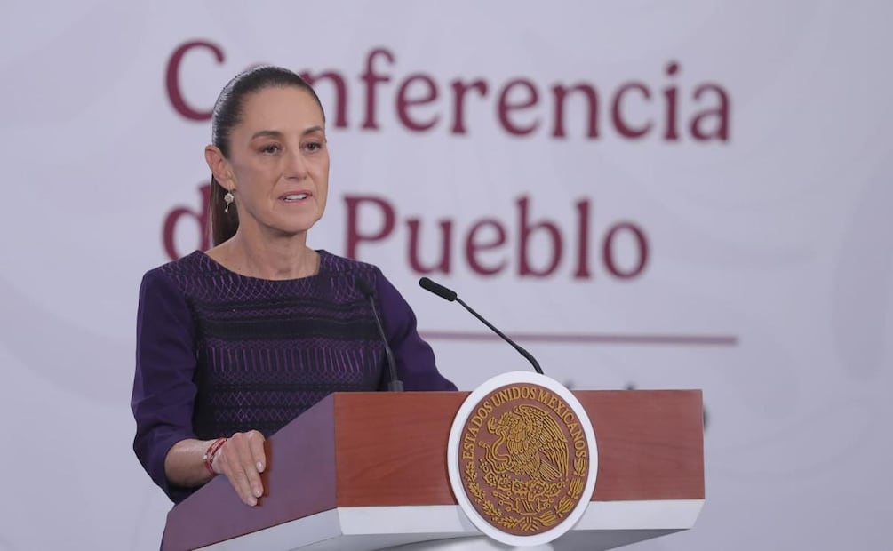 Presidenta Claudia Sheinbaum durante su conferencia de prensa desde Palacio Nacional (24/04/2026). Foto: Gabriel Pano / EL UNIVERSAL