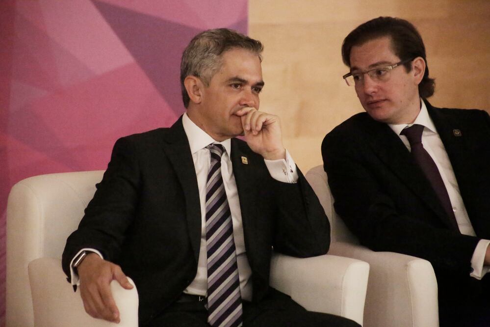 Miguel Ángel Mancera y Salomón Chertorivski (Archivo EL UNIVERSAL)
