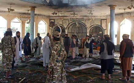 Estado Islámico reivindica ataque con bomba en mezquita en Afganistán