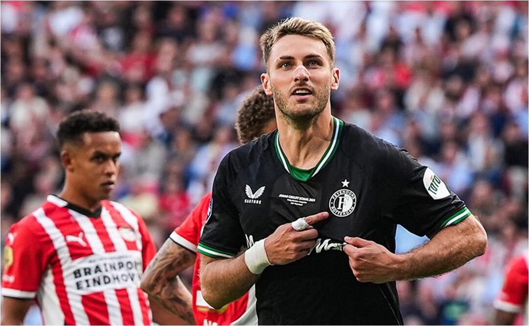 FOTO: Santiago Giménez rechaza posibilidad de dejar al Feyenoord - @Santigim11