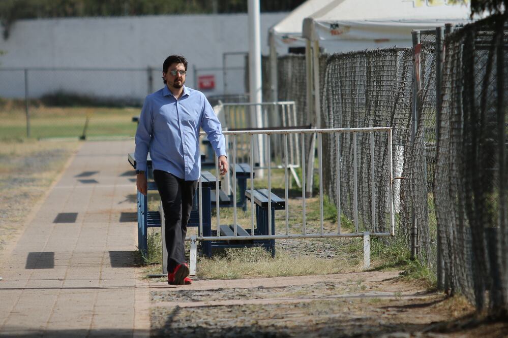 Chivas debe entrarle a la globalización