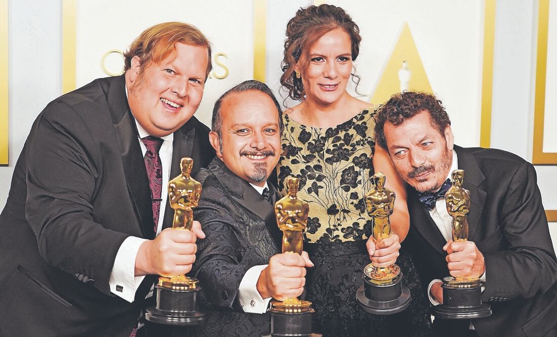 Jaime Baksht y Michelle Couttolenc (al centro) obtuvieron el Oscar en 2021 por Sound of Metal, sobre un baterista con poca audición. Foto: de AP