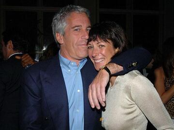 ¿Quién es Ghislaine Maxwell, la exnovia de Jeffrey Epstein que está en prisión por tráfico sexual de menores?