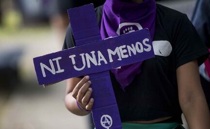 "En nombre de la razones: las causas de las mujeres", foro vía EL UNIVERSAL