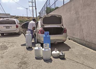 Acusan amenazas para guardar pipas de gas