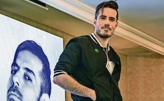 José Madero, de cantarle a los corazones rotos en Pxndx a entonar “canciones míseras” en Estadio GNP 