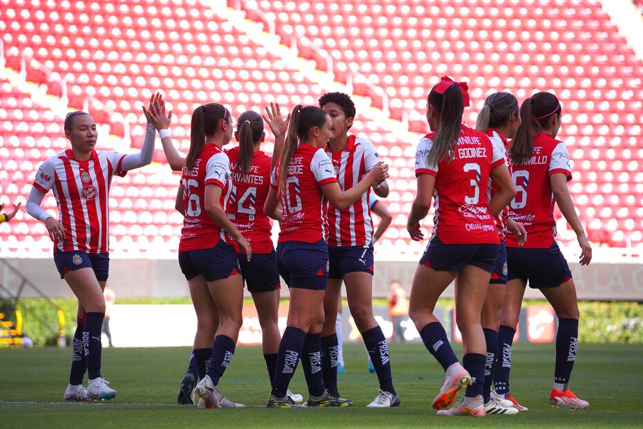 Chivas Femenil en festejo de gol, durante el Clausura 2024 - Foto: Imago7