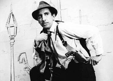 Calla la sátira de Héctor Lechuga