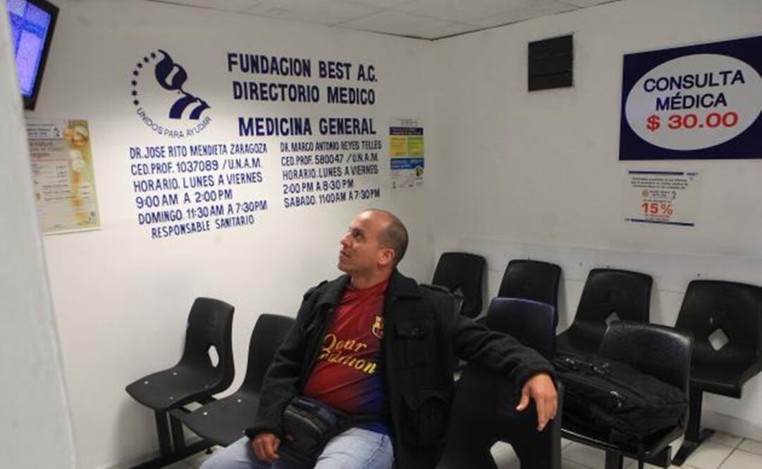 Medical practice at a pharmacy - Photo: Adrián Hernández/EL UNIVERSAL
