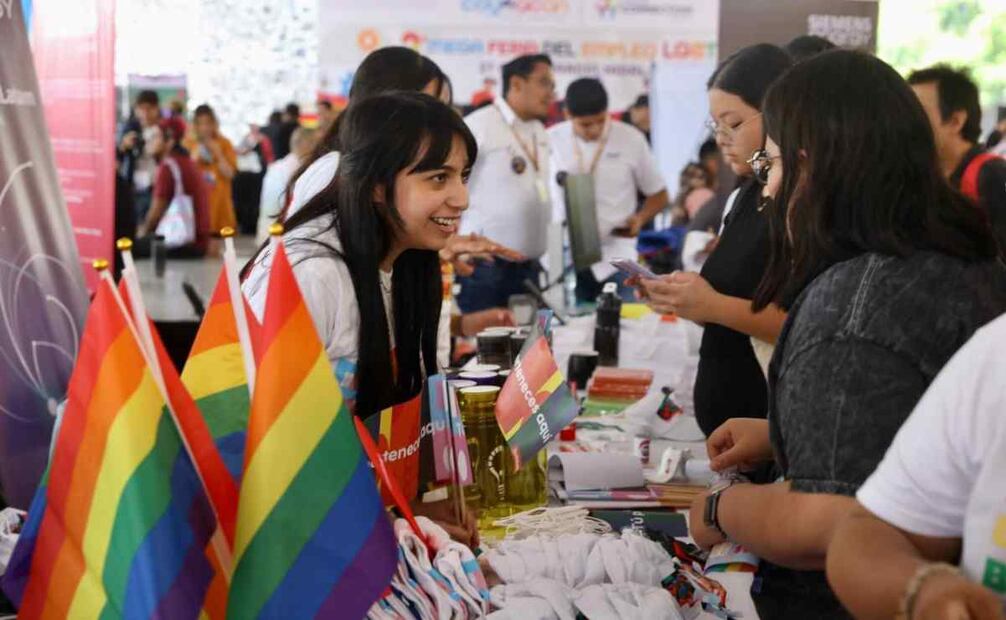 Esta feria, señaló la alcaldía, busca incrementar la posibilidad de encontrar oportunidades reales de integración a la economía formal para la población de la diversidad. Foto: Especial